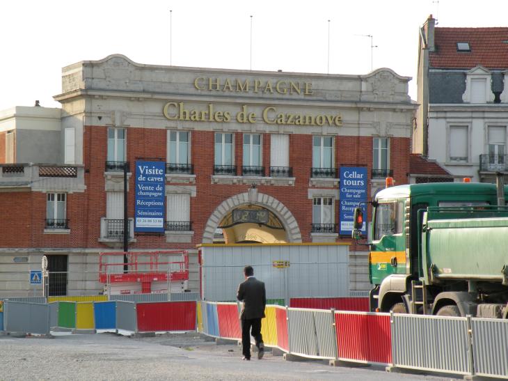  champagne, Charles de Cazanove